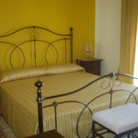 B&B Archia Syracuse Bagian luar foto