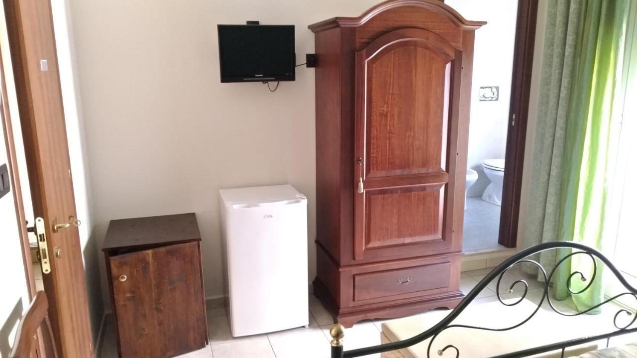 B&B Archia Syracuse Bagian luar foto