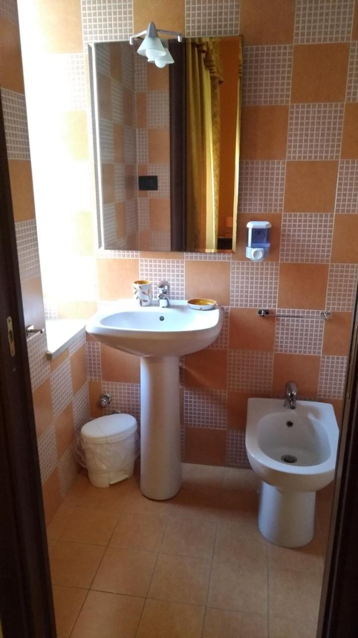 B&B Archia Syracuse Bagian luar foto