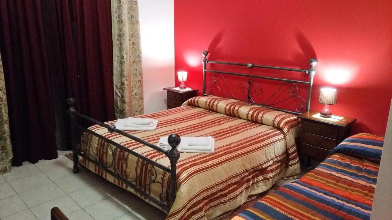 B&B Archia Syracuse Bagian luar foto